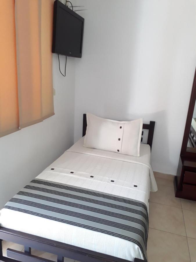 Hotel Boutique Ceiba Real Gigante Eksteriør billede